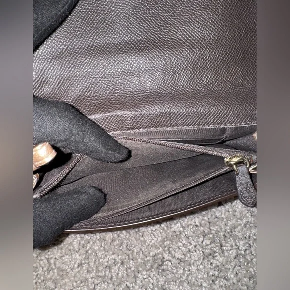 Coach Gold Women's Wristlet | Flawed see photos - Picture 7 of 14